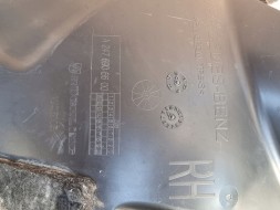 Mercedes-Benz OE MERCEDES A W177 НАДКОЛЕСО ПРАВА ПЕРЕДНЯ ЗАДНЯ ЧАСТИНА A2476906600