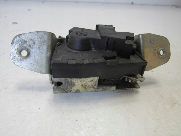 Mercedes-Benz OE MERCEDES ML W166 166 E W212 212 ЗАМОК ЗАДНЬОГО ЛЮКА БАГАЖНИКА A2047400635