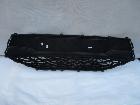 Hyundai OE 86561-1K000 HYUNDAI OE WWF АТРАПА ГРИЛЬ РЕШІТКА БАМПЕРА ЦЕНТРАЛЬНА HYUNDAI IX20 НОВА ORG 86561-1K000