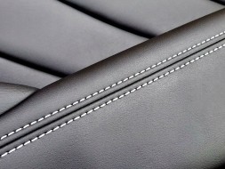 Infiniti OE 80900-4HH0A Бекон передніх правих дверей Infiniti Q50 OE