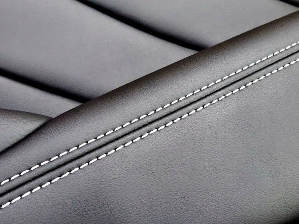 Infiniti OE 80900-4HH0A Бекон передніх правих дверей Infiniti Q50 OE