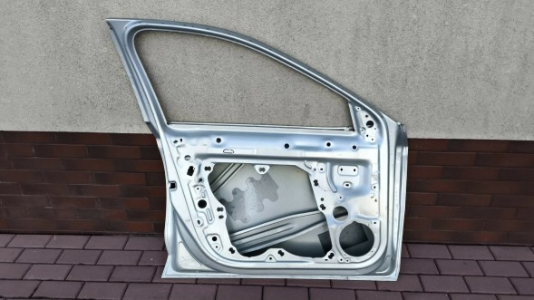 Skoda OE 5E3831311,5E3 831 311 Двері передня ліва SKODA OCTAVIA IV 4 2020-2023 срібло 20-23