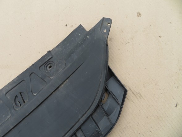 Volkswagen OE ЕЛЕМЕНТ ЗАКРИВАННЯ ПЕРЕДНЬОГО БАМПЕРА SUPERB ORIGINAL 3V0807611A