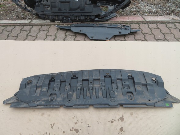 Volkswagen OE ЕЛЕМЕНТ ЗАКРИВАННЯ ПЕРЕДНЬОГО БАМПЕРА SUPERB ORIGINAL 3V0807611A