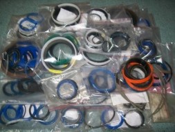 Tender TWM-D012A5A3988 ГІДРАВЛІЧНИЙ ЦИЛІНДР HYVA LOHR SEALING COMPL.