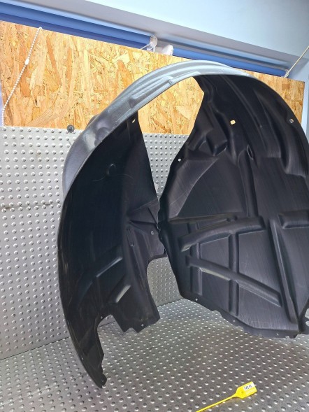 Dodge OE S27730357 ПЕРЕДНЄ ЛІВЕ КОЛІСНЕ АРКА DODGE CHALLENGER 16- OEM 68175061AH