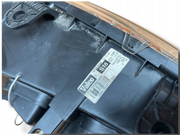 Fiat OE Лампа передня ліва Fiat Punto 99-03 OE 46814551 VALEO НОВА ORG !J