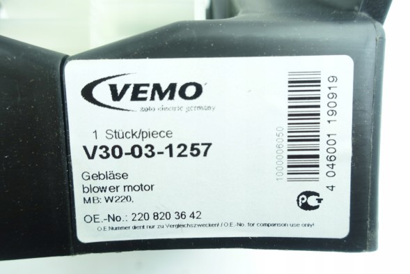 Vemo V30-03-1257 Вентилятор подувки mercedes s w220 a2208203642