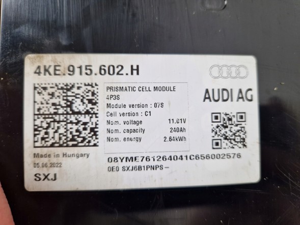 Audi OE 4KE915602H Акумуляторна батарея гібридна накопичувач енергії 2,64kWh 240Ah Audi E-Tron Q4