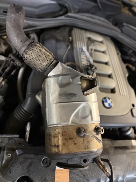 OEM 779833103, 7799596, 7798329, 780825501, 7803728, 7805250 Каталізатор DPF для BMW 3.0D X5 X6 e60