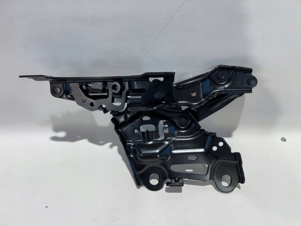BMW OE BMW 9883418 ШАРНІР КАПОТА ПРАВИЙ BMW X1 U11 U12 X2 U10 9883418