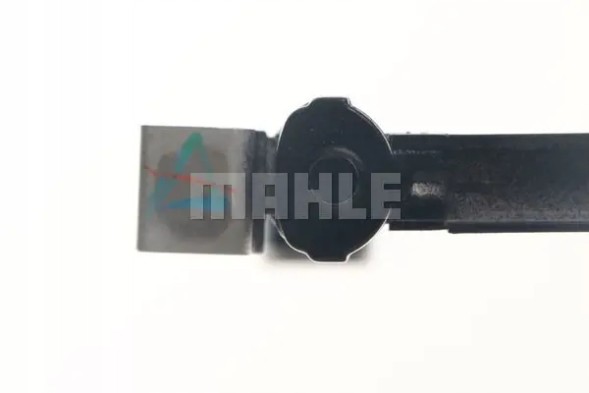 Mahle AC 467 001S Конденсатор радіатора кондиціонування повітря з осушувачем