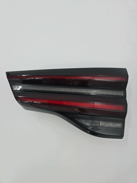 BMW OE НОВІ ОРИГІНАЛЬНІ ЗАДНІ ЛІХТАРІ БАГАЖНИКА BMW X3 G01 9463051 9463052