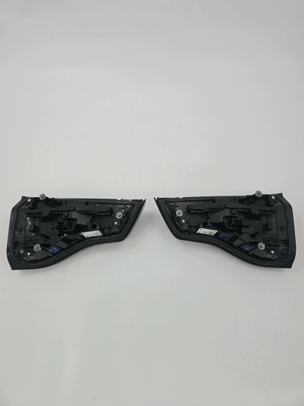 BMW OE НОВІ ОРИГІНАЛЬНІ ЗАДНІ ЛІХТАРІ БАГАЖНИКА BMW X3 G01 9463051 9463052