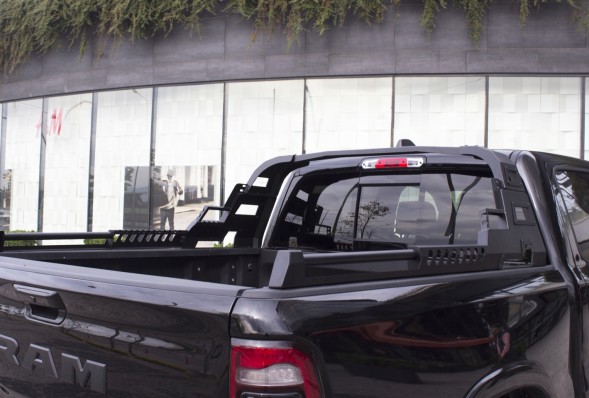 Timbernet S11_TH Підставка Toyota Hilux COMBAT Roll Bar
