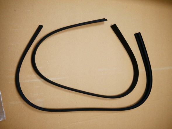 BMW OE BMW F22 F32 F36 F82 F87 BELKI BAGAŻNIKA DACHOWEGO 82712361815 2361815 POPRZECZKI NA RELINGI BMW F22 F32 F36 F82 F87 БАЛКИ ДЛЯ ДАХОВОГО БАГАЖНИКА 82712361815 2361815