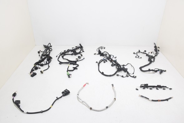 BMW OE 5A2A794 5A2A792 5A2A790 9894510 5A58C91 5A59434 7953103 9844375 instalacja wiązka silnika B58N BMW BMW X5 G05 X6 G06 G07 B58N Дріт проводки електрична проводка двигуна