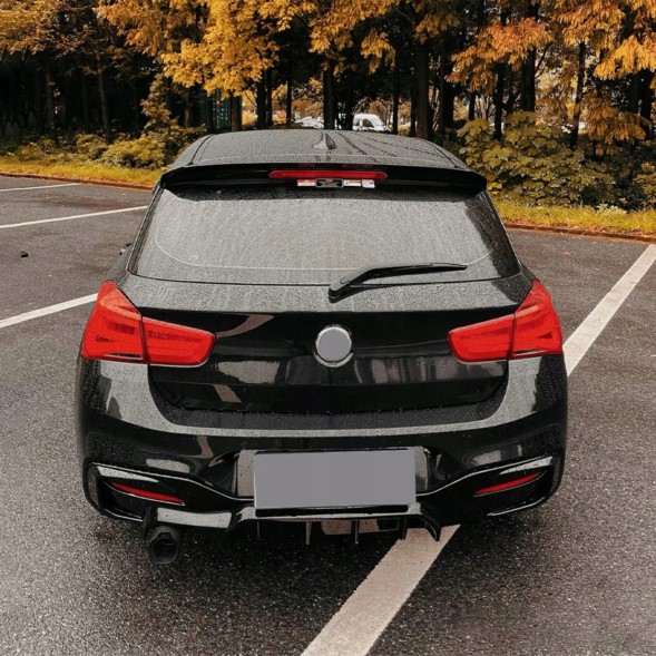 Китай Dyfuzor Dokładka BMW F20 F21 2015+ M Pakiet Дифузор BMW F20 F21 2015+ Чорний Блиск Накладка Заднього Бампера МП
