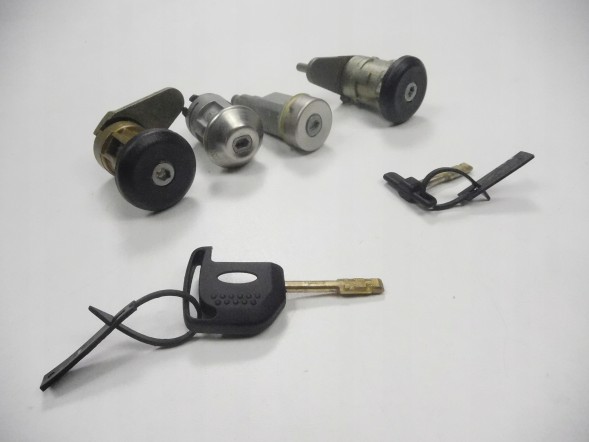 Ford OE Замки, ключі Ford Escort/Orion 1990-1995 OE 1667181
