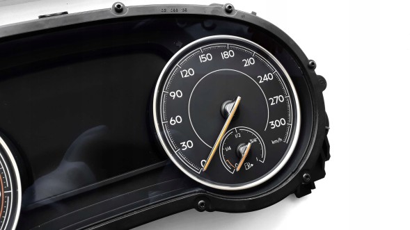 Moman 0089688082393 Заміна лічильників Bentley Bentayga