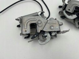 BMW OE BMW F40 F44 G20 G21 G80 G22 G23 ZAMEK PIROTECHNICZNY MASKI LEWY PRAWY KOMPLET ORYGINAŁ 7468349 7468350 Піротехнічний замок капота BMW OE лівий правий F40 G20
