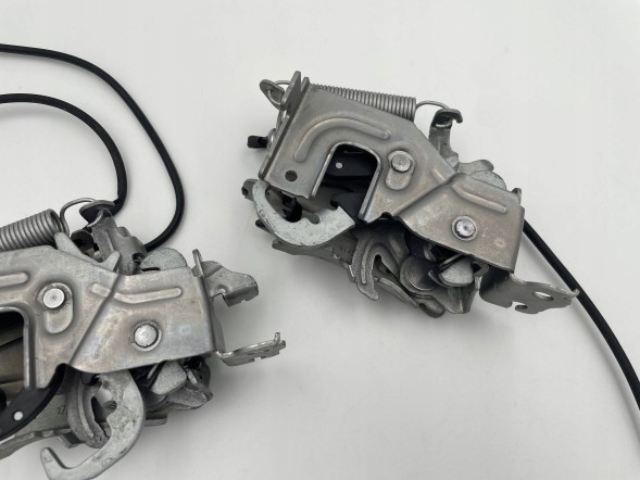 BMW OE BMW F40 F44 G20 G21 G80 G22 G23 ZAMEK PIROTECHNICZNY MASKI LEWY PRAWY KOMPLET ORYGINAŁ 7468349 7468350 Піротехнічний замок капота BMW OE лівий правий F40 G20