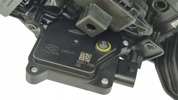 Kia OE PORT ŁADOWANIA KONA EV 23- HF100 KOMPLETNY Розкладачка розетки для зарядки Hyundai Kona Electric II EV 23- OE 863CC-HF100 KPL