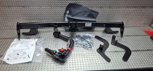 Opel OE S25053071 Гачок БУКСИРНИЙ WESTFALIA 1631689180 Opel Corsa F Peugeot 208 II 2019-