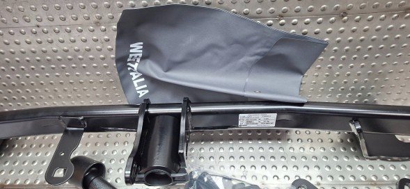 Opel OE S25053071 Гачок БУКСИРНИЙ WESTFALIA 1631689180 Opel Corsa F Peugeot 208 II 2019-