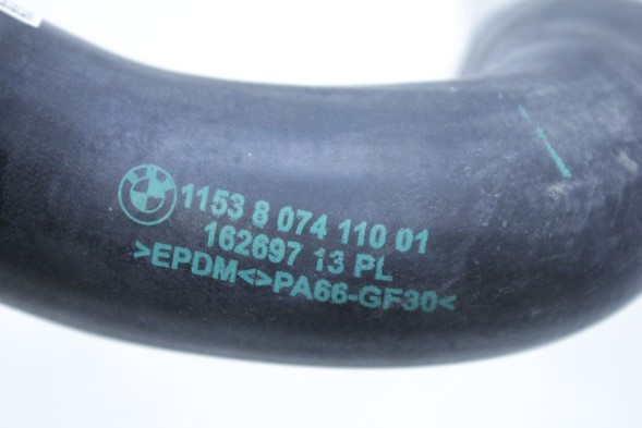 BMW OE 8074110 11538074110 #S1 ШЛАНГ ВОДЯНИЙ ПАТРУБОК ОХОЛОДЖЕННЯ - РАДІАТОР BMW F90 M5 F91 F92 F93 M8 8074110