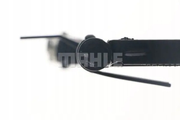 Mahle AC 693 000S Конденсатор радіатора кондиціонування повітря ac 693 000s mahle