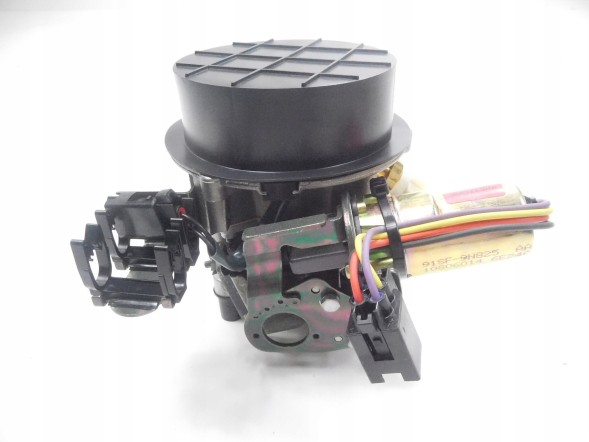 Ford OE Центральне вприскування Ford Fiesta 1995-2002 (DX) OE 7095620