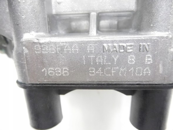 Ford OE Центральне вприскування Ford Fiesta 1995-2002 (DX) OE 7095620