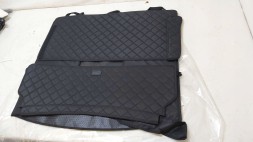 Jaguar OE T4K9614 GO НОВИЙ КУЛЬОВАНИЙ ВСТАВКА В БАГАЖНИК JAGUAR I-PACE T4K9614