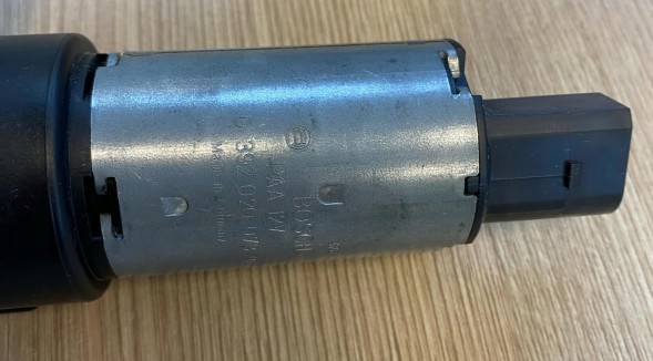 Bosch 0 392 020 073 Bosch електричний водяний насос audi a3/a6 форд гольф