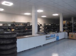 Mercedes-Benz OE MERCEDES W906 W907 Вентилятор повітродувки a9069062200