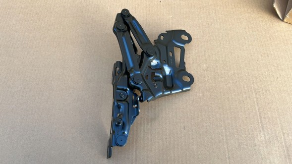BMW OE 9629173 41009629173 BMW X2 U10 ЗАВІСА КАПОТУ ЛІВА ПЕРЕДНЯ BMW X2 U10