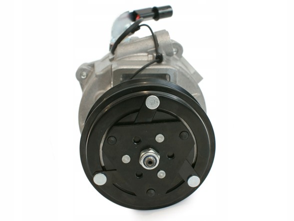 EURO KLIMA AKS011H402AL / AKS200A413G / AKS200A418G Компресор кондиціонера mitsubishi asx aks011х402al aks200a413г aks200a418г