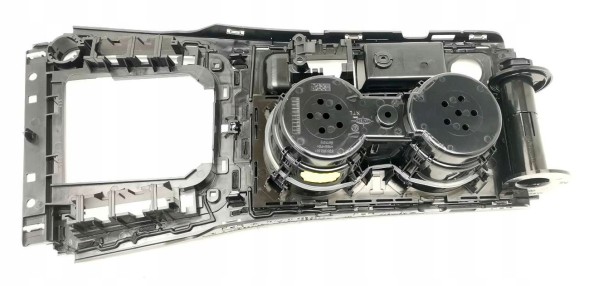 Volkswagen OE 5G1864263, DWP477590OE Рамка захисту тунелю VW Golf VII 5G1864263
