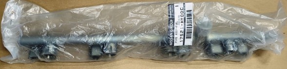 Nissan OE НОВА ОРИГІНАЛЬНА РАМПА ВПРИСУВАННЯ RENAULT MEGANE IV 1.6TCE 17521HY00C