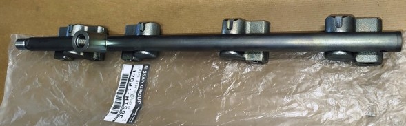 Nissan OE НОВА ОРИГІНАЛЬНА РАМПА ВПРИСУВАННЯ RENAULT MEGANE IV 1.6TCE 17521HY00C