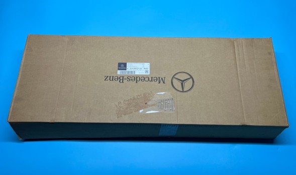 Mercedes-Benz OE NOWA ORYGINALNA LEWA OSŁONA SŁUPKA B MERCEDES-BENZ E-KLASA W213 A2136902125 НОВА ОРИГІНАЛЬНА ЛІВА КРИШКА СТІЙКИ B MERCEDES-BENZ E-CLASS W213 A2136902125