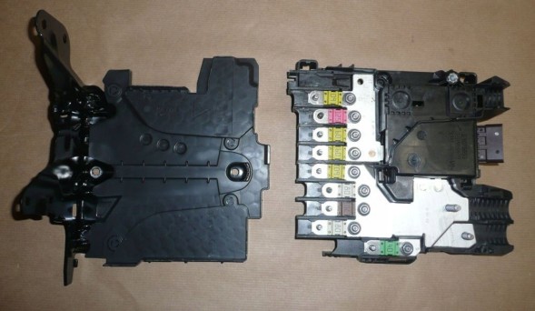 Citroen OE МОДУЛЬ АКУМУЛЯТОРА ПРОВІД CITROEN C4 PICASSO II 1.6 HDI 9675349880