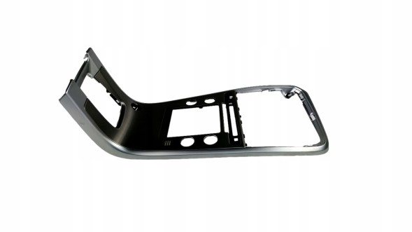 Volvo OE 6815565 Панель приладів VOLVO XC60, лицьова панель водоспад