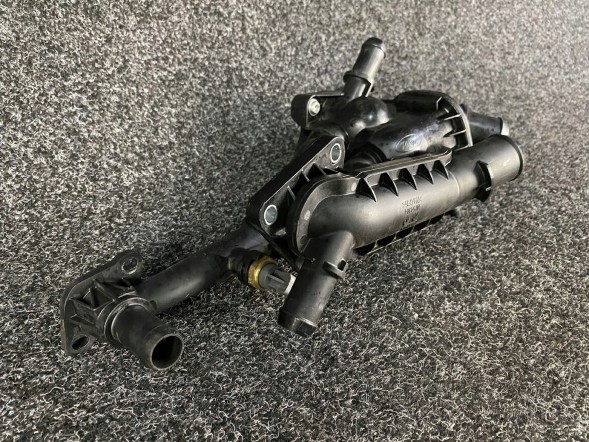 Ford OE КОРПУС ТЕРМОСТАТА FORD FOCUS MK4 L1BG-8575
