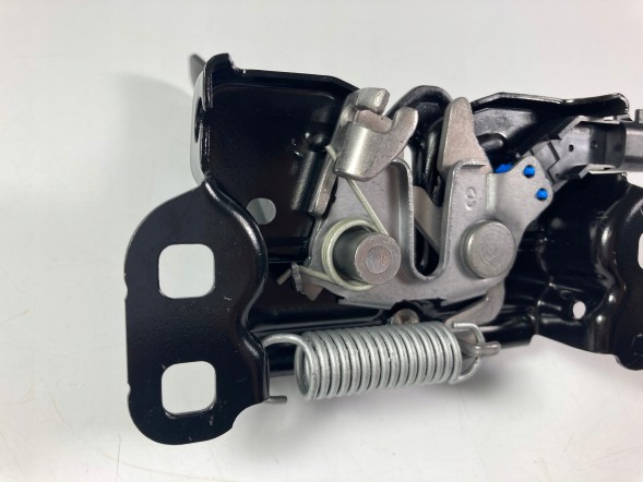 68261142AA MOPAR - замок передньої капота Chrysler 300 Dodge Charger 2015-23