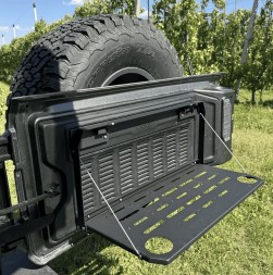 Ore4x4 OTJJL-PJ-19-01 Складаний столик для задніх дверей Jeep Wrangler JL