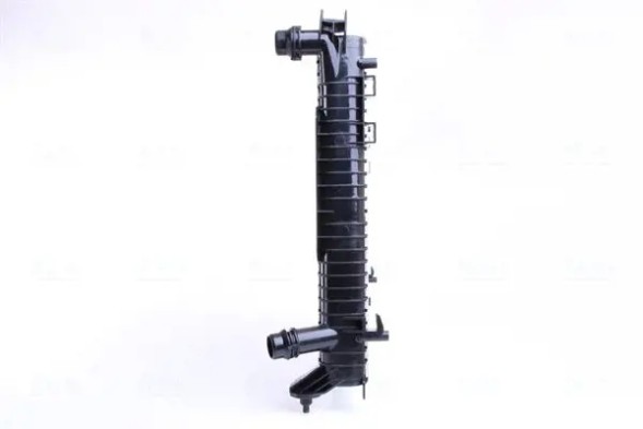 Nissens 60424 Охолоджувач води 60424 nissens audi a6 с5