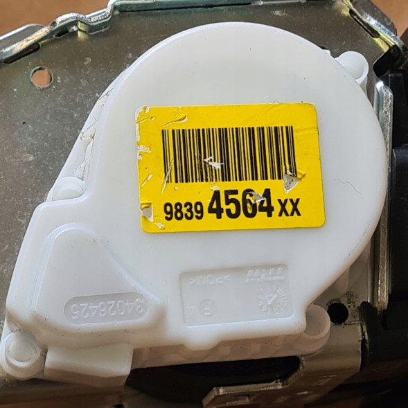 Opel OE 98394564XX/ LEWY OPEL МОККА 2020-2024 РЕМІНЬ БЕЗПЕКИ ЛІВИЙ ЗАДНІЙ 98394564ХХ