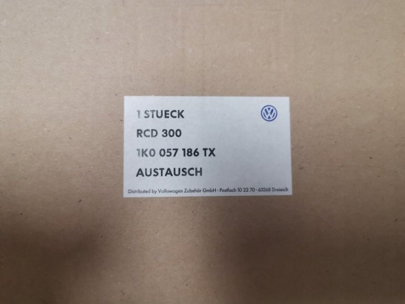 Volkswagen OE Магнітола RCD300 Volkswagen 1K0057186TX